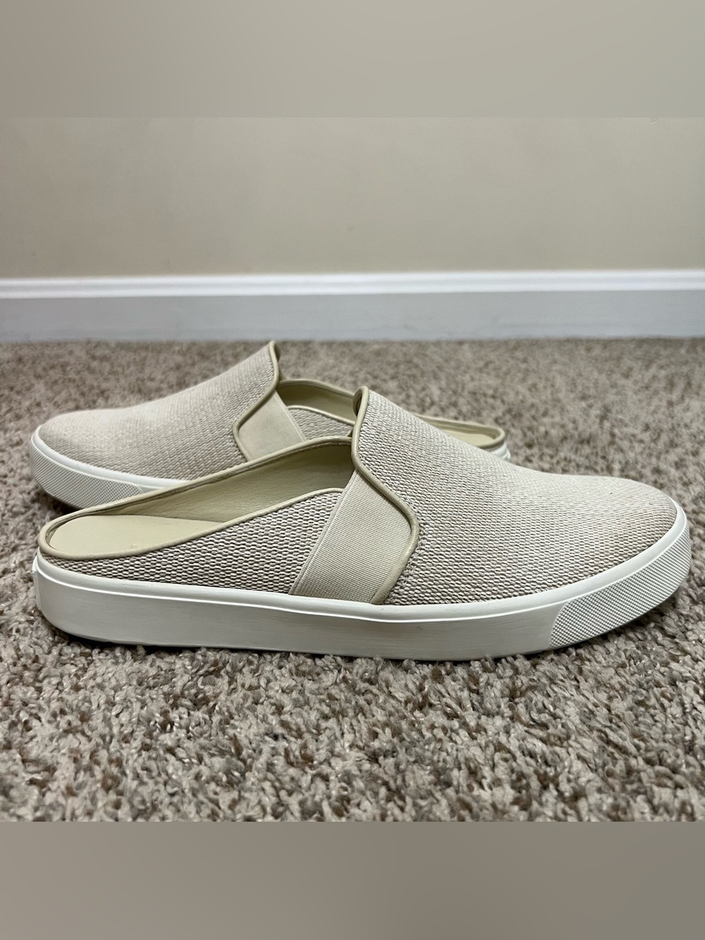 VINCE Beige Presley Slip-On Mule Sneakers Casual Women’s Size 7.5